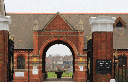 Hoop Lane
                                      Cemetery