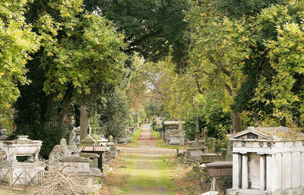 Kensal Green
                                      Cemetery